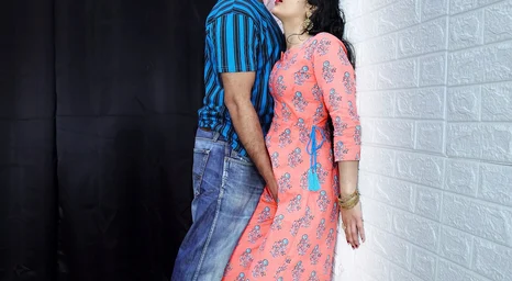Your Priya's First-Ever Indian Sex: Messy Chat, Anal Invasion, and Rear End